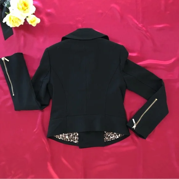 ⭐️NEW⭐️White House Black Market Double Breasted Crop Jacket - Picture 9 of 9